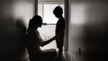 Mother,Talking,To,Her,Child,At,Home.,Correcting,,And,Disciplining